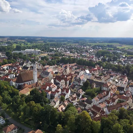 Otel Stork's Nest Schrobenhausen
